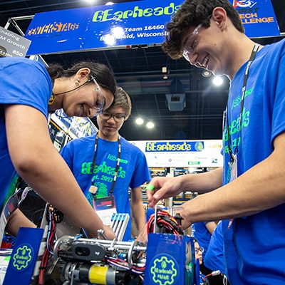 Students in a FRIST Robotics competition
