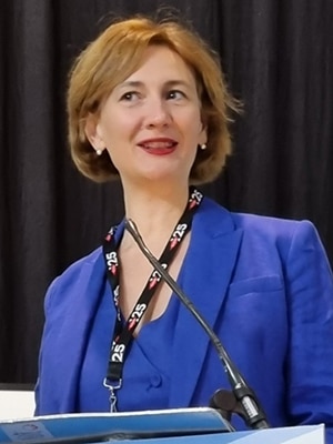 Esther Quintanilla