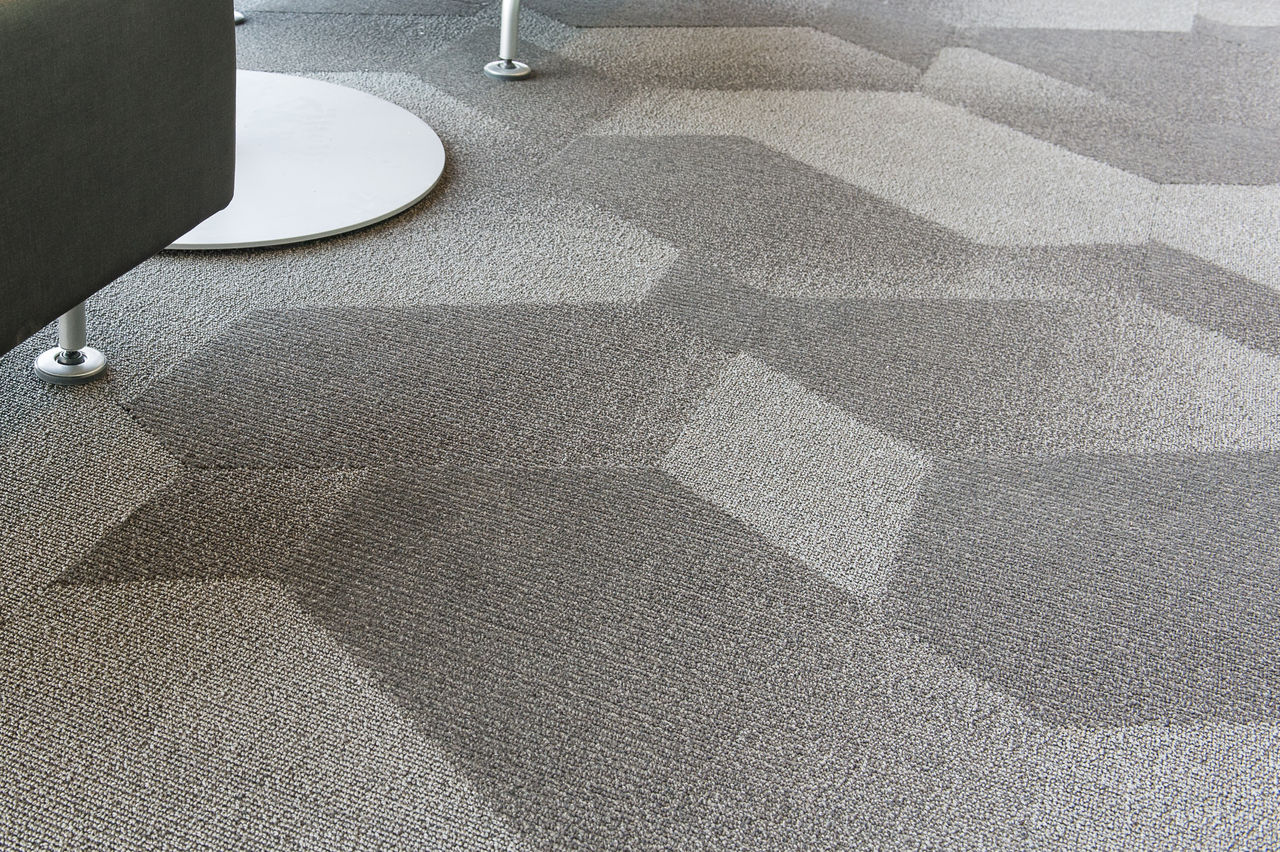 East End Carpet Hexagon