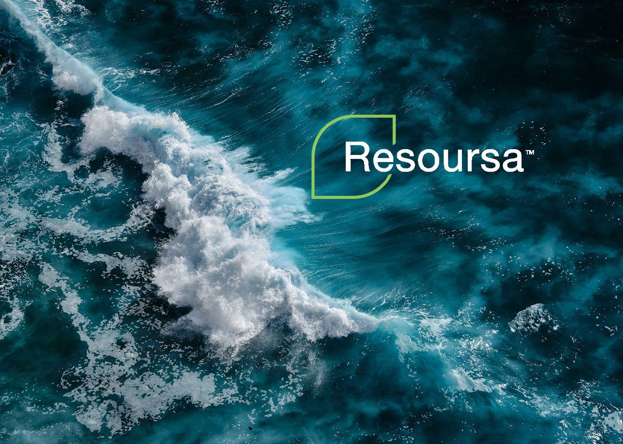 crashing waves with the Resoursa logo